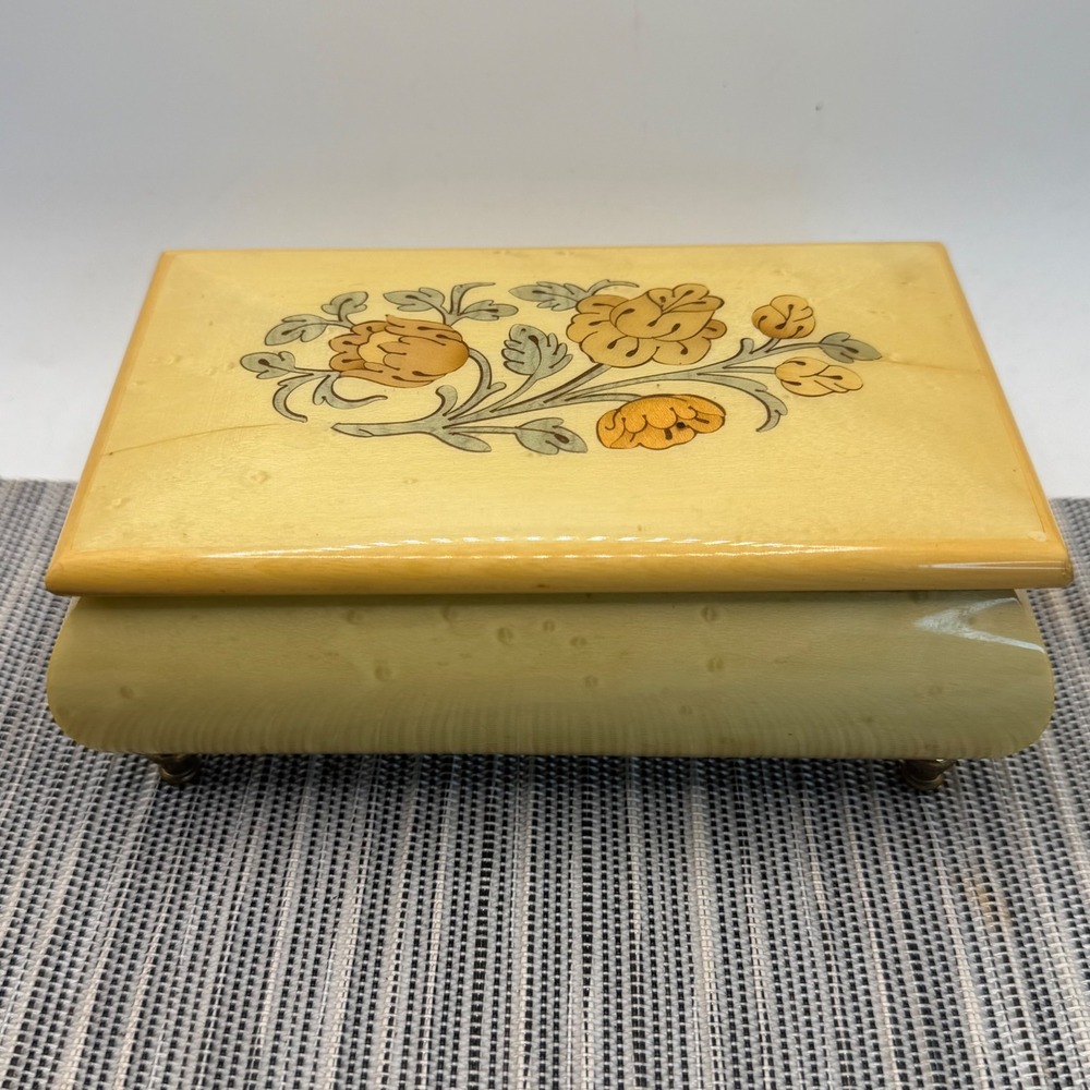 Vintage Reuge Swiss Music Box Italian Floral Inlay Birds Eye Maple Wood Working